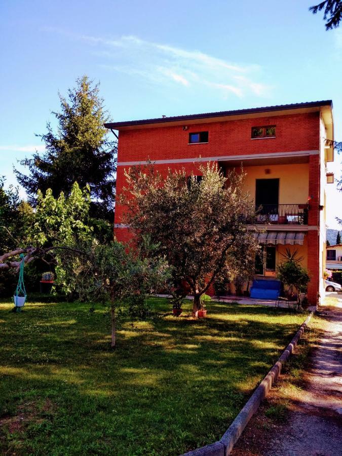 Апартаменти La Casa Di Miele Перуджа Екстер'єр фото